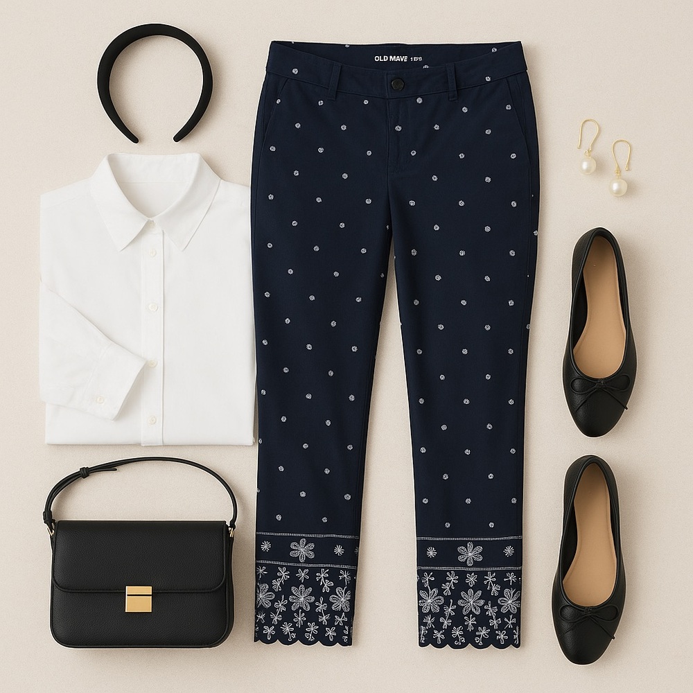 Old Navy embroidered cropped pants